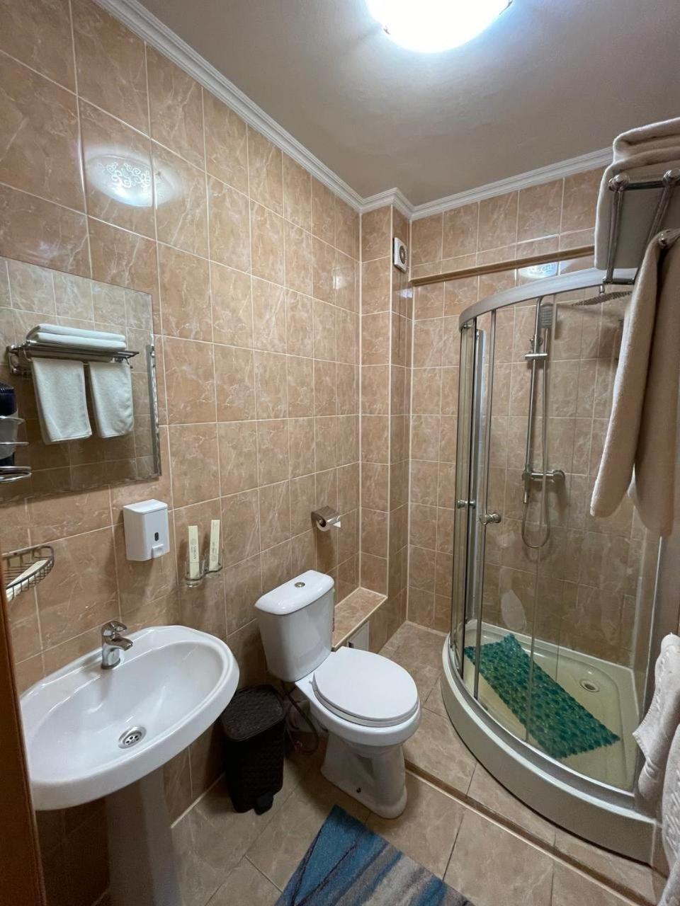 Shanyrak Hotel Temirtau Ngoại thất bức ảnh