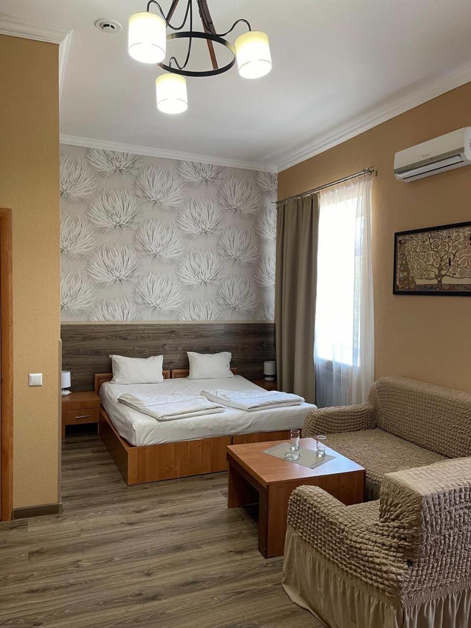 Shanyrak Hotel Temirtau Ngoại thất bức ảnh